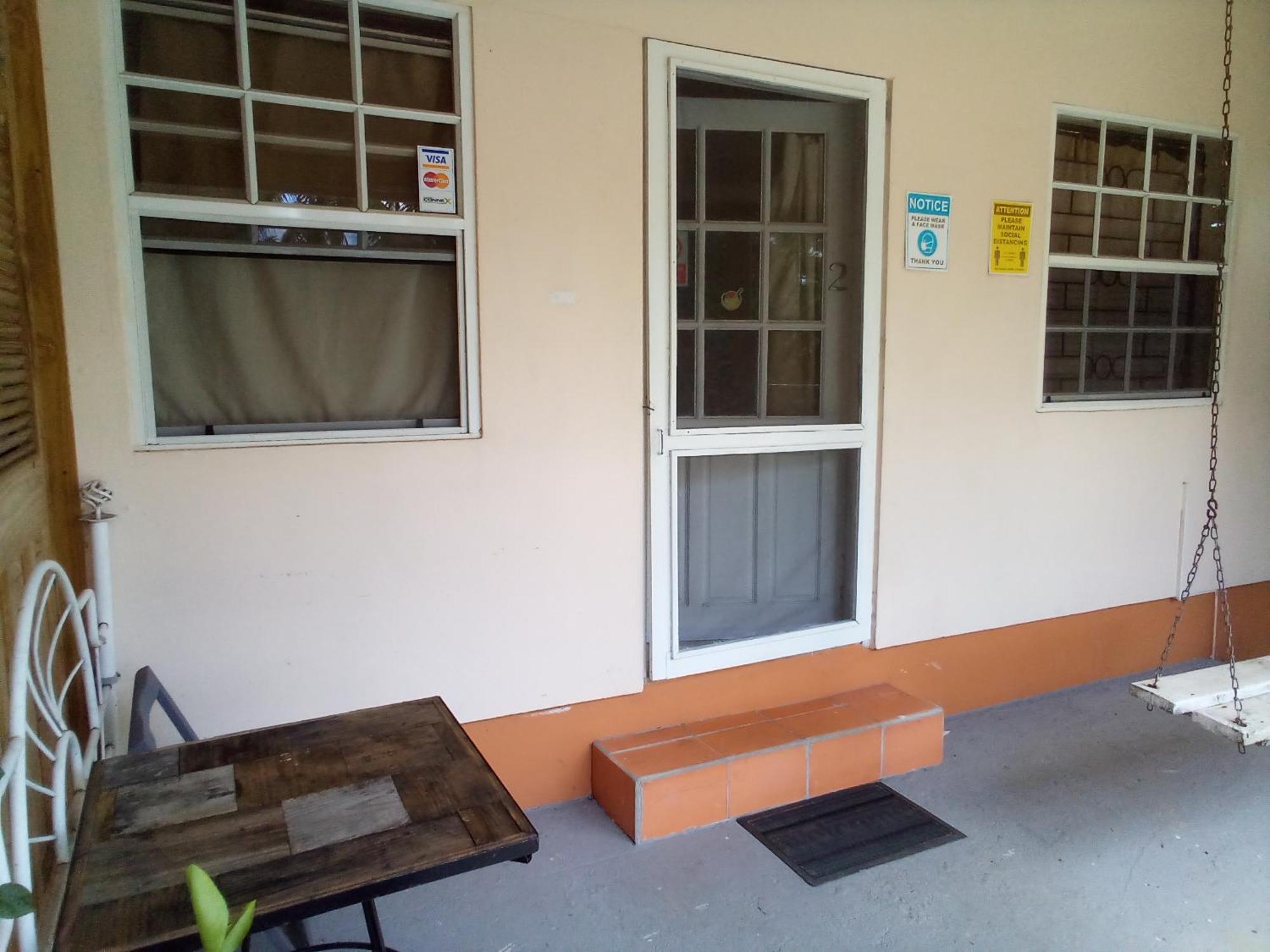 Cosy Corner Apartment St. George's ภายนอก รูปภาพ