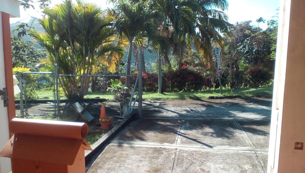 Cosy Corner Apartment St. George's ภายนอก รูปภาพ